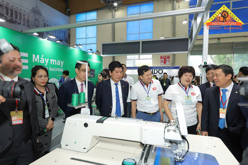 Gian hàng triển lãm HanoiTex 2026